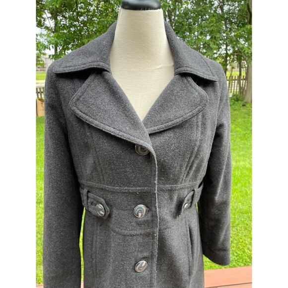 Kenneth Cole Wool Blend Charcoal Gray Belted Coat Size 14 Womens Long Button-Up - Picture 2 of 9